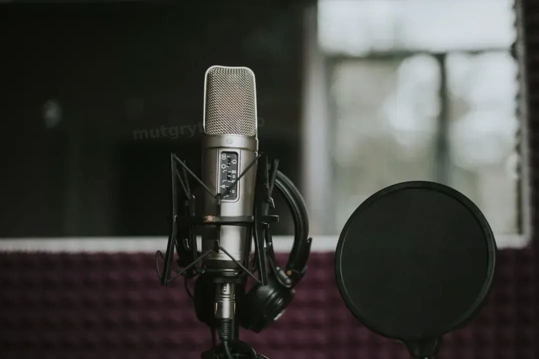 少人数チームでも始めやすいPodcast運営のコツ